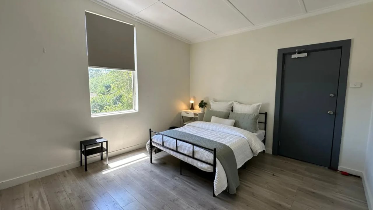 Furnished room studio flat for rent