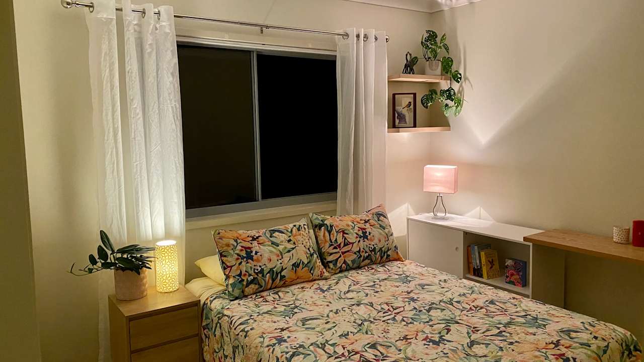 Room in a share house