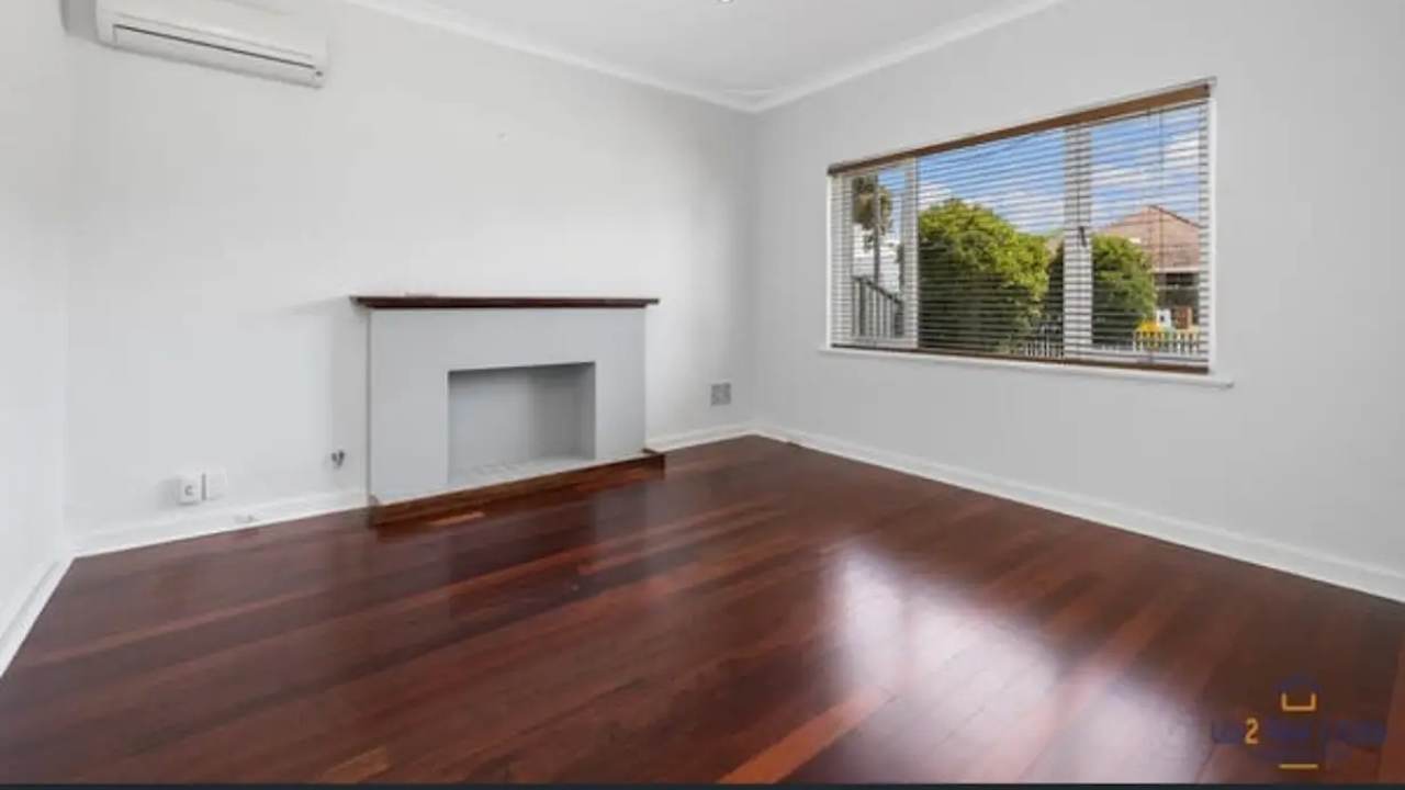 Unfurnished room in a share house