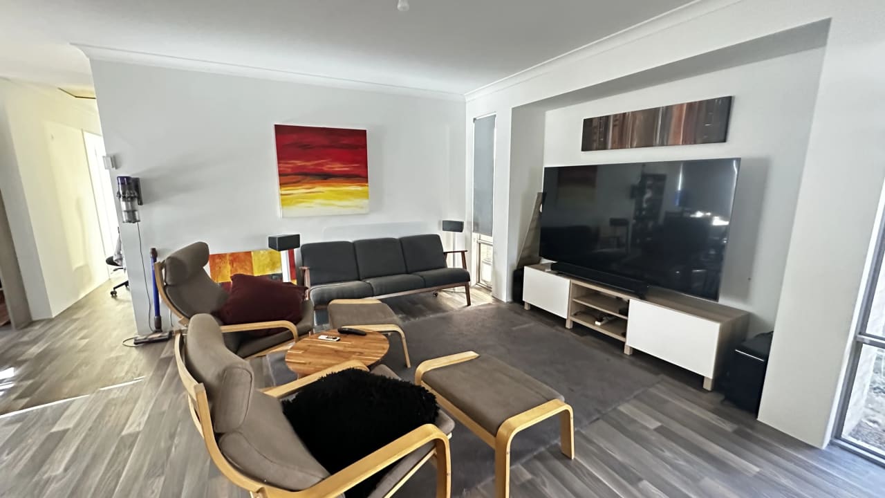 Unfurnished room in a share house