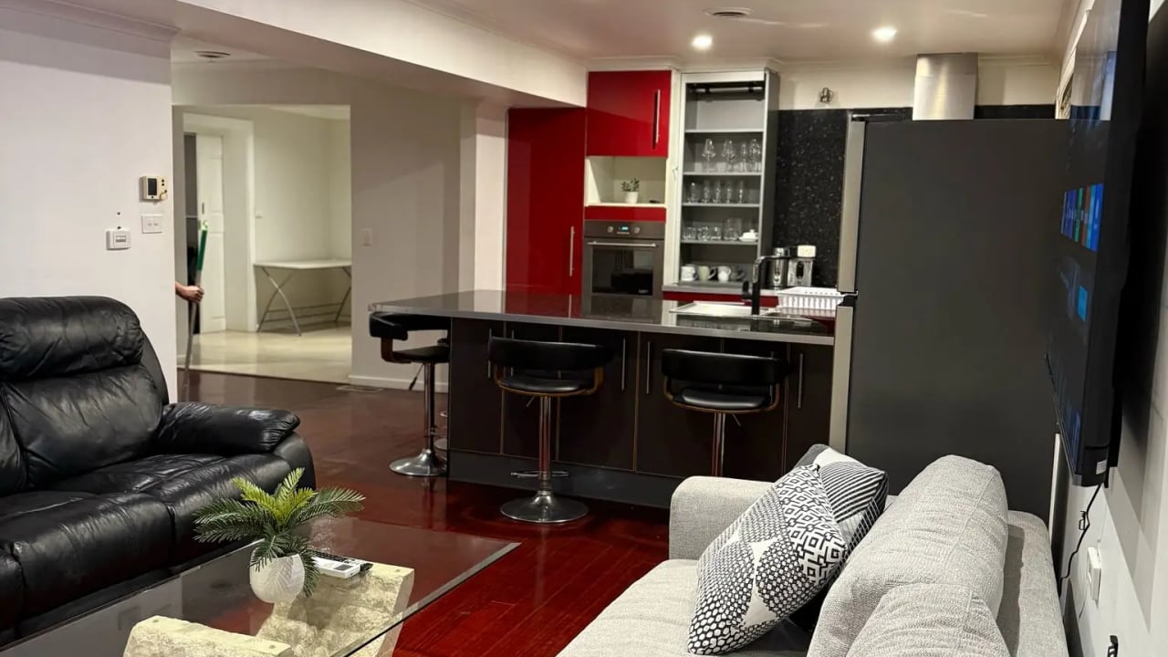 Furnished room in a share house