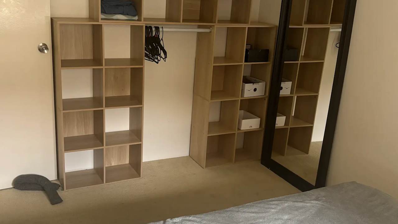 Furnished room in a flatshare