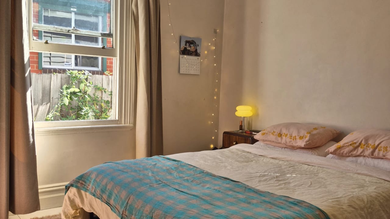 Unfurnished room in a share house