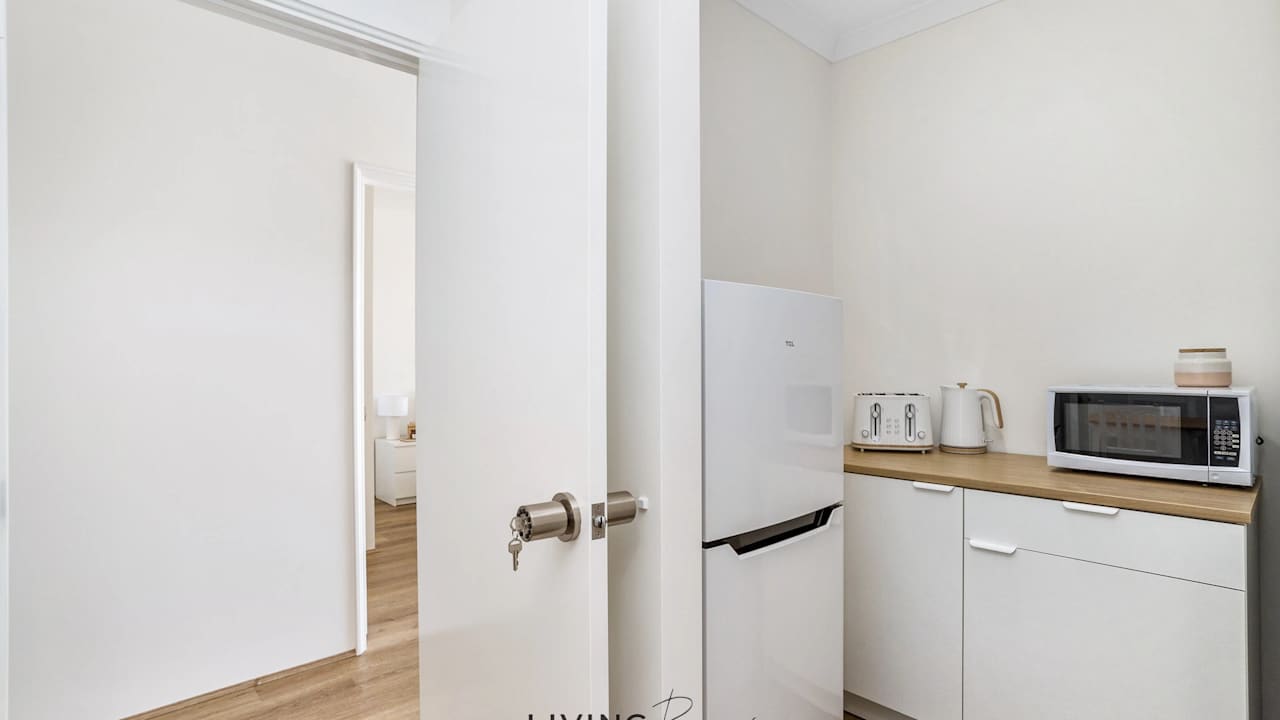Furnished room with ensuite in a share house