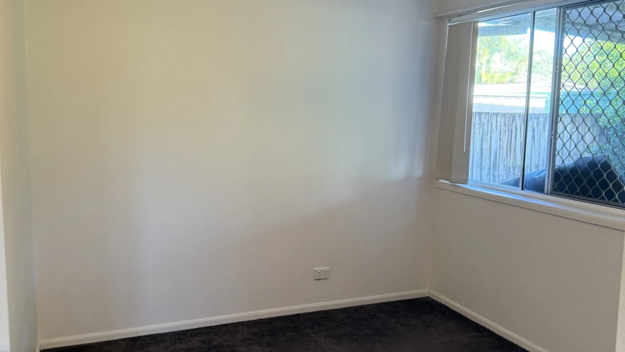Unfurnished room in a share house