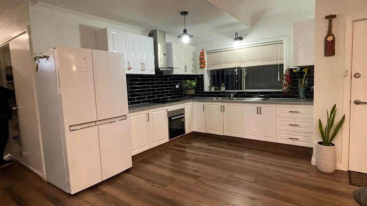 Whole property with 3 rooms for rent
