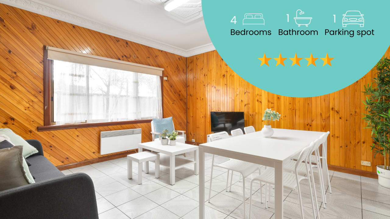 Furnished room in a share house