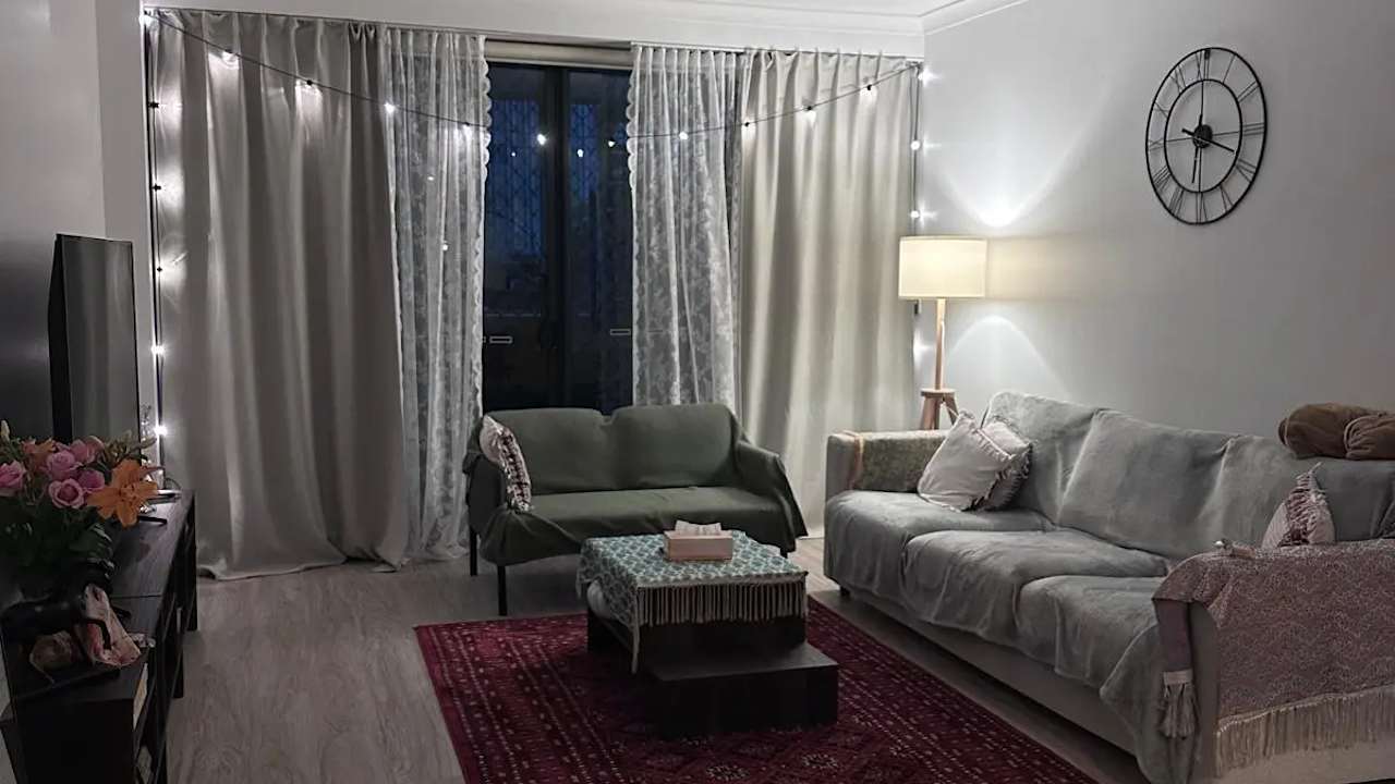 Furnished room with ensuite in a share house