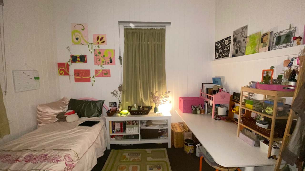 Unfurnished room in a share house