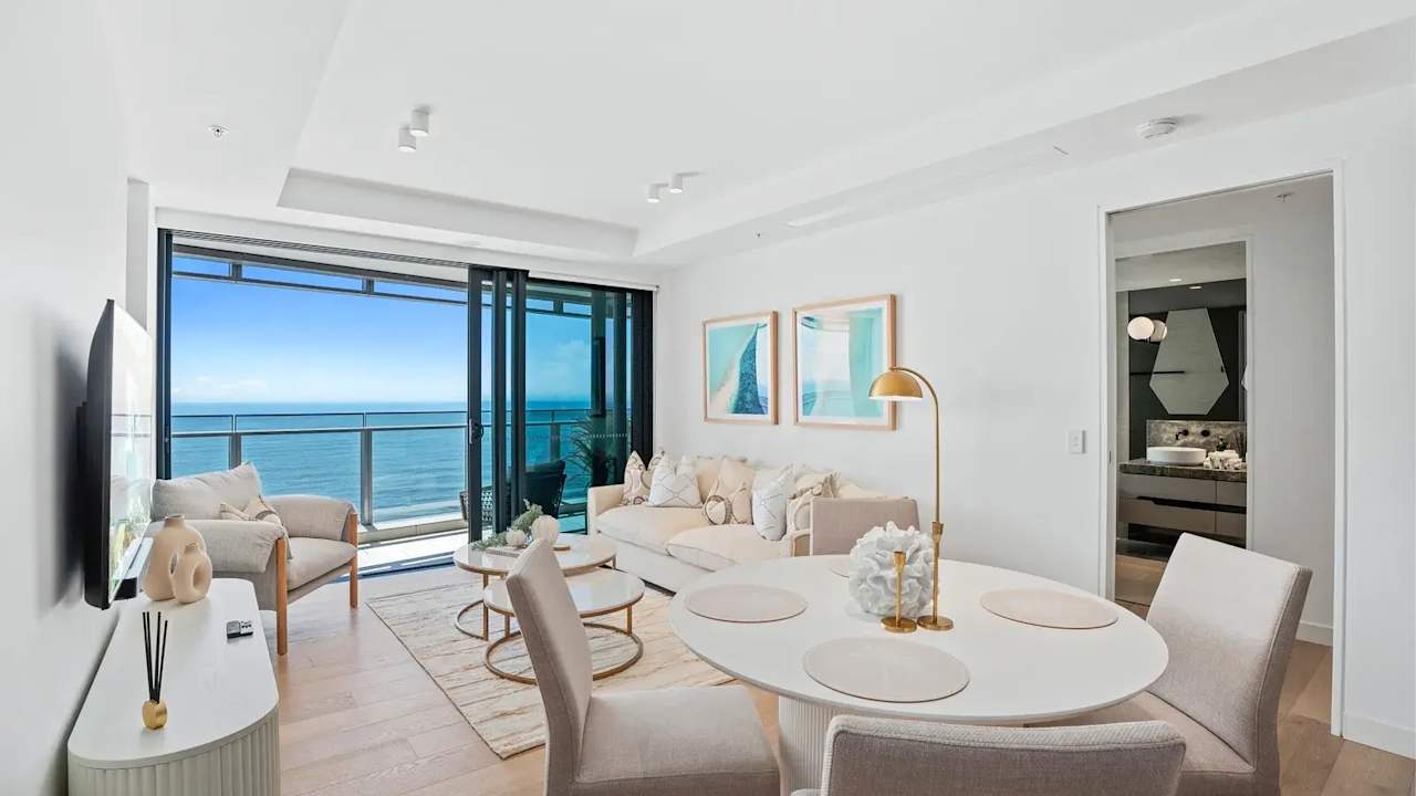 Whole property with 2 rooms for rent