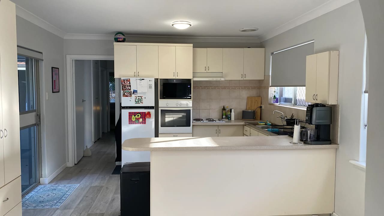 Unfurnished room in a share house