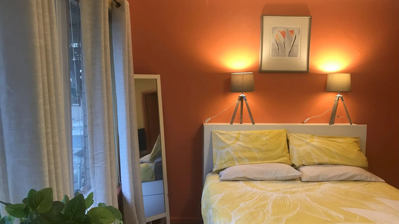 Furnished room studio flat for rent