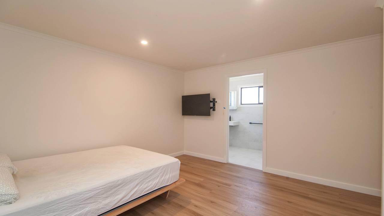 Furnished room with ensuite in a share house