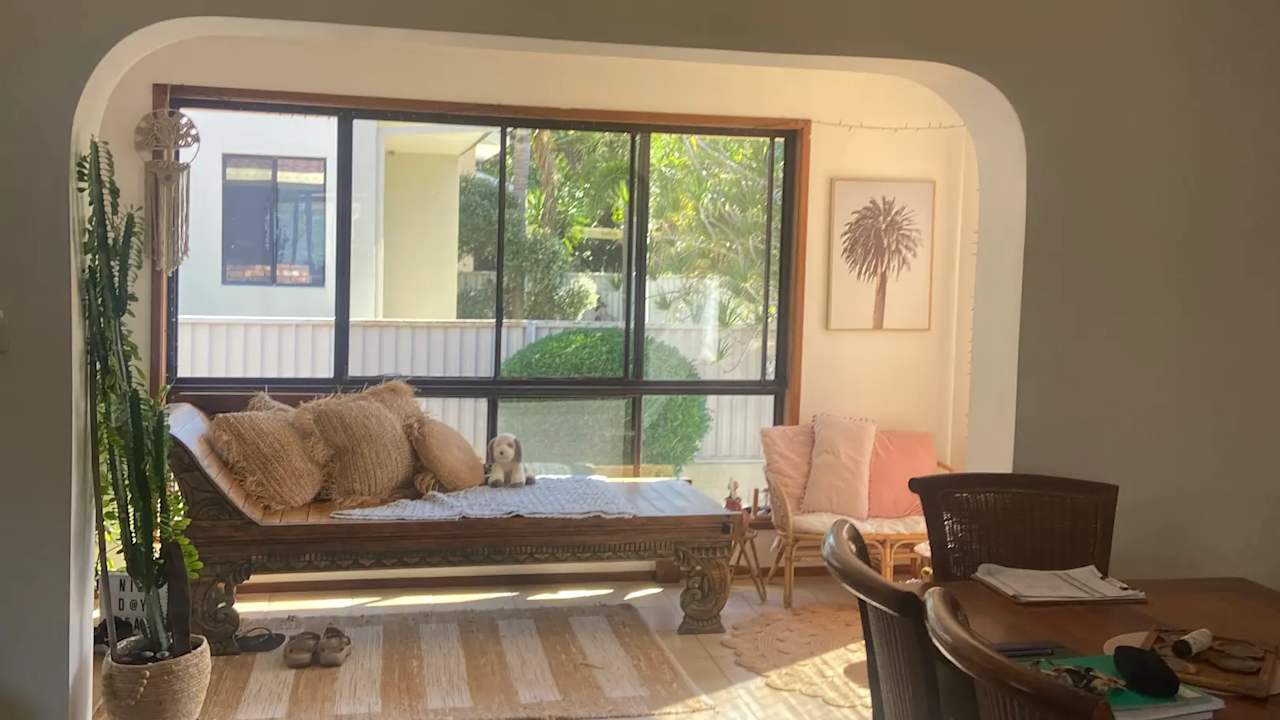 Furnished room in a share house