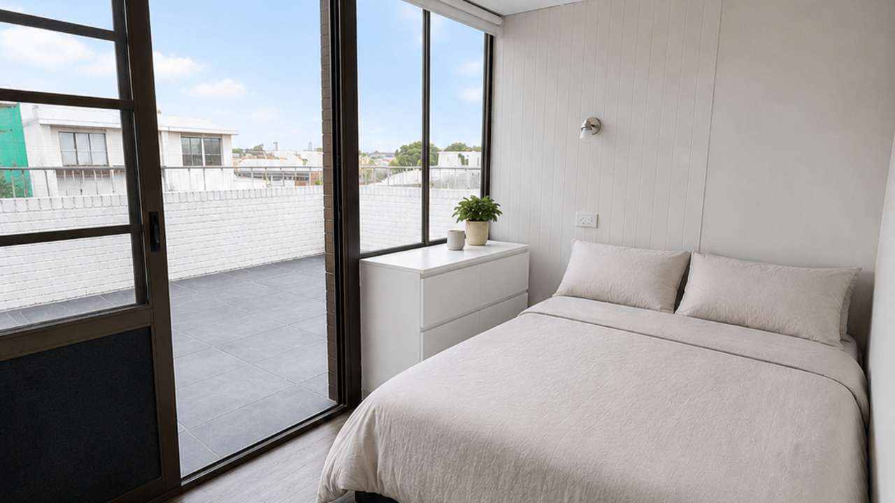 Furnished room with own bathroom