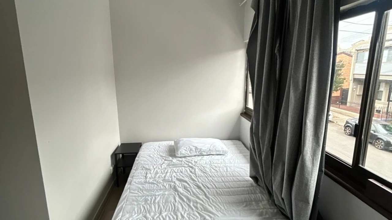Furnished room studio flat for rent