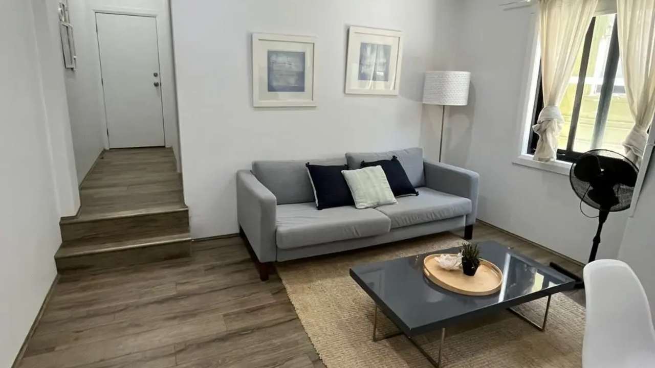 Whole property with 2 rooms for rent