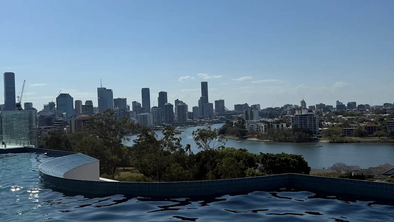 Unfurnished room with own bathroom