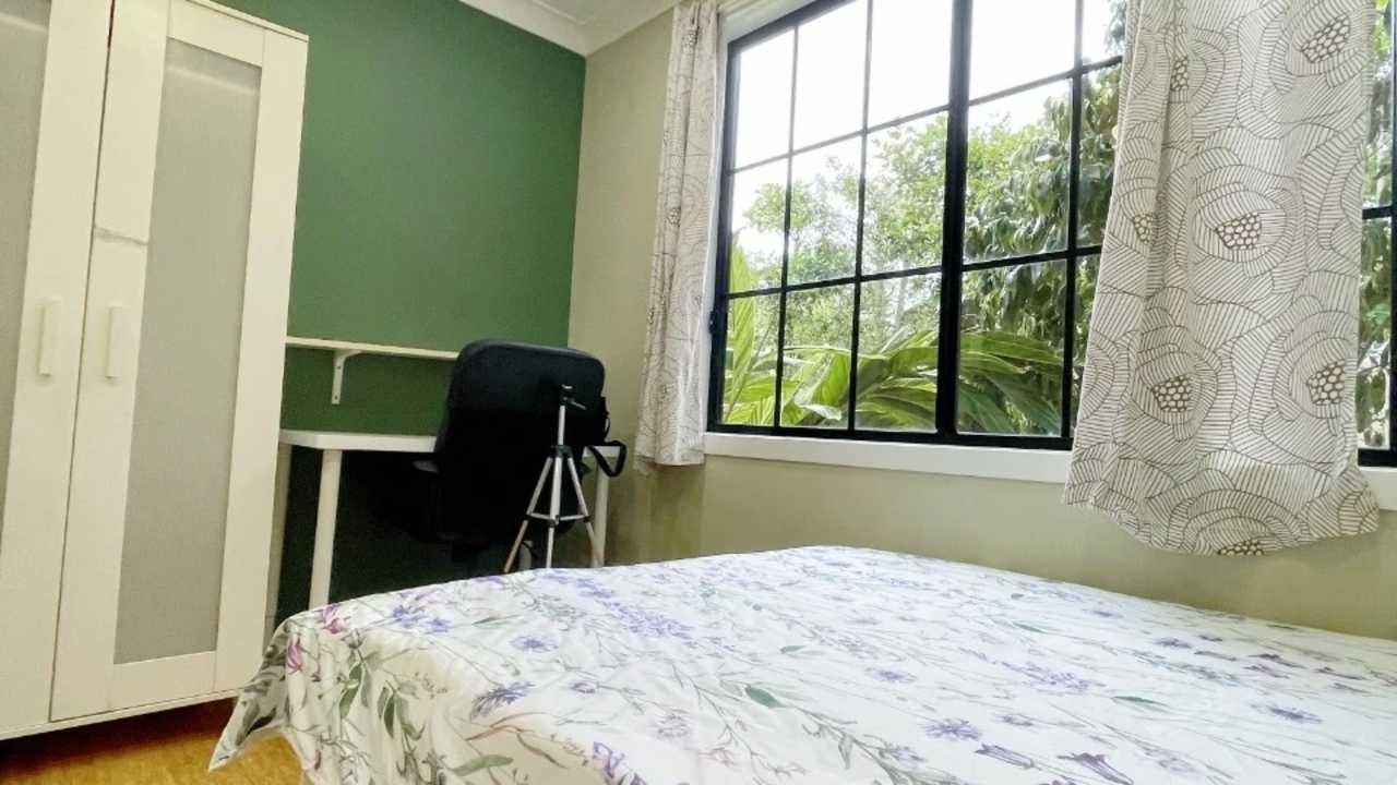 Furnished room studio flat for rent