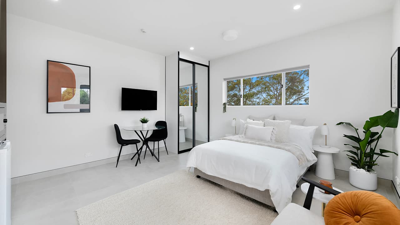 Room studio flat for rent