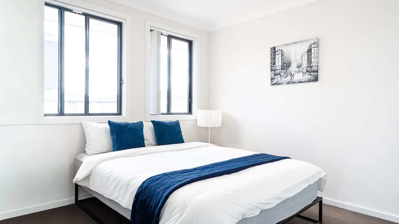 Furnished room in a share house