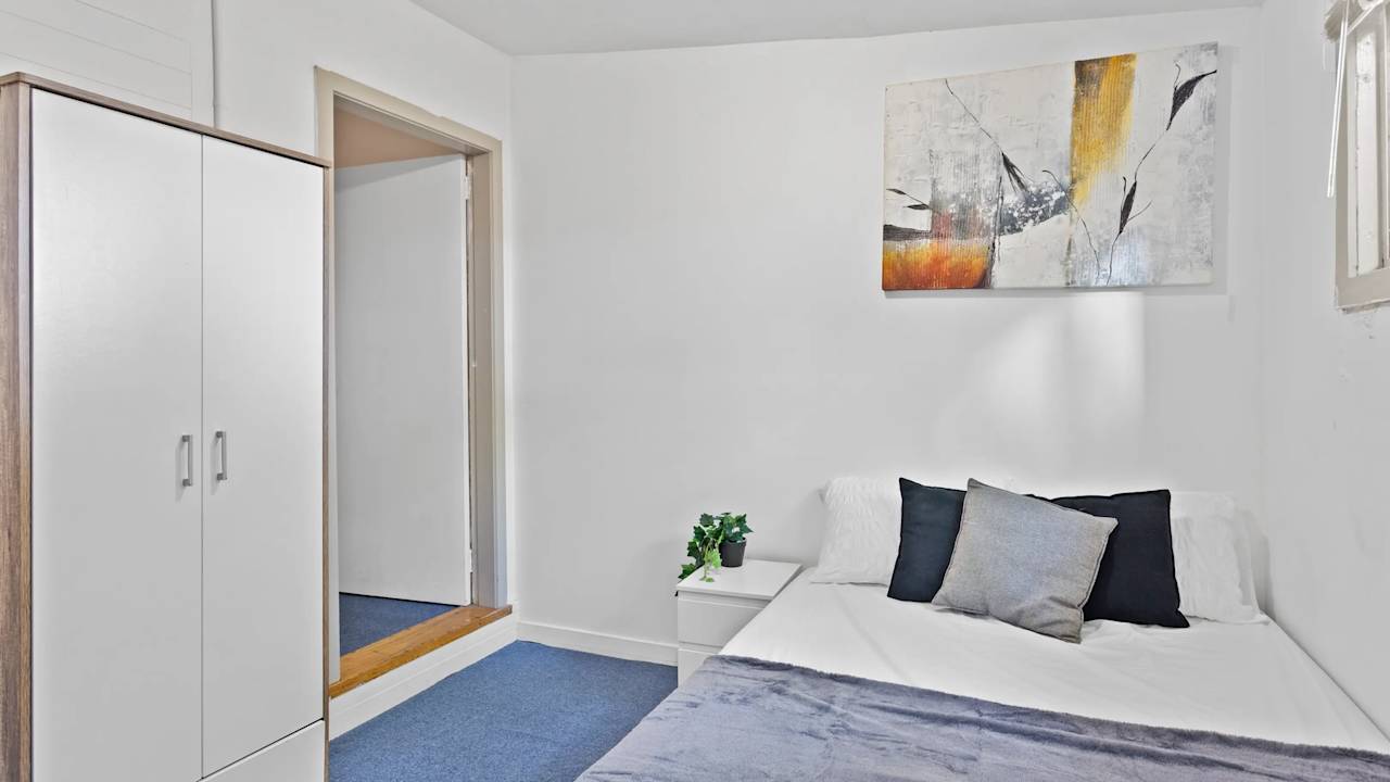 Furnished room with ensuite in a share house