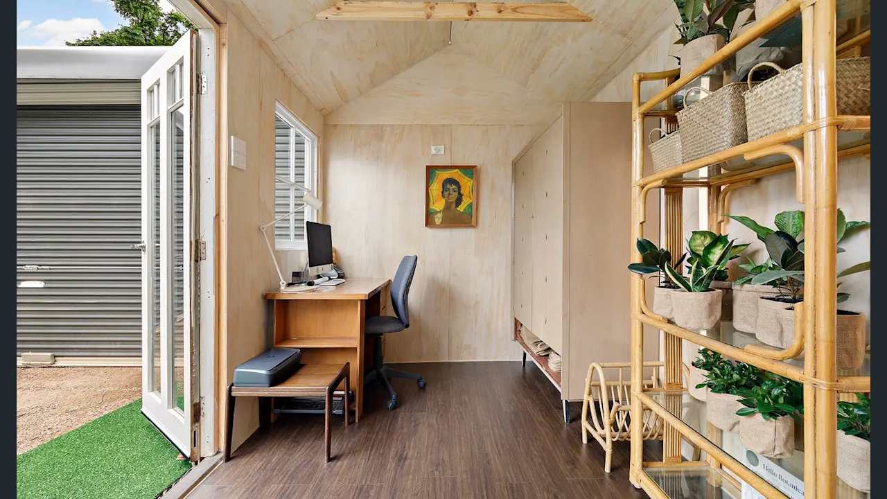 Unfurnished room with own bathroom