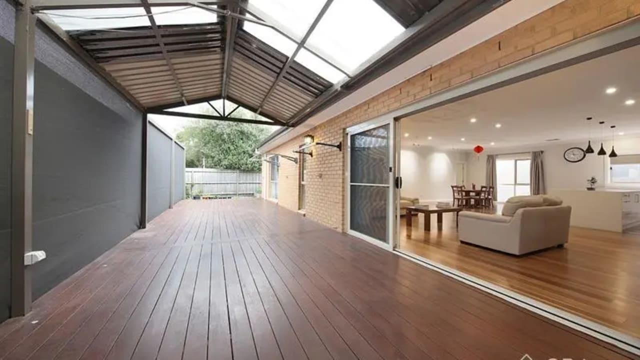 Room with ensuite in a share house