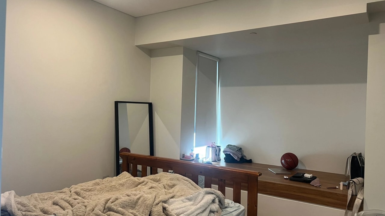 Furnished room with ensuite in a flatshare