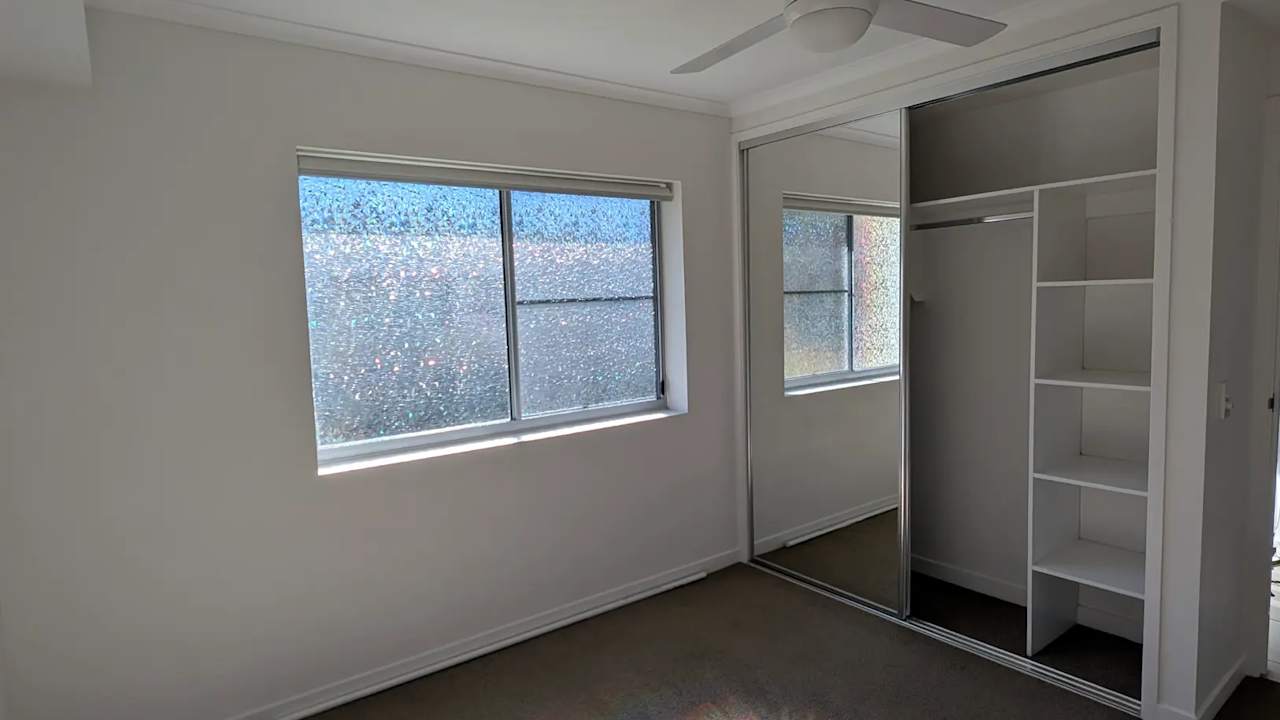 Unfurnished room with ensuite in a flatshare