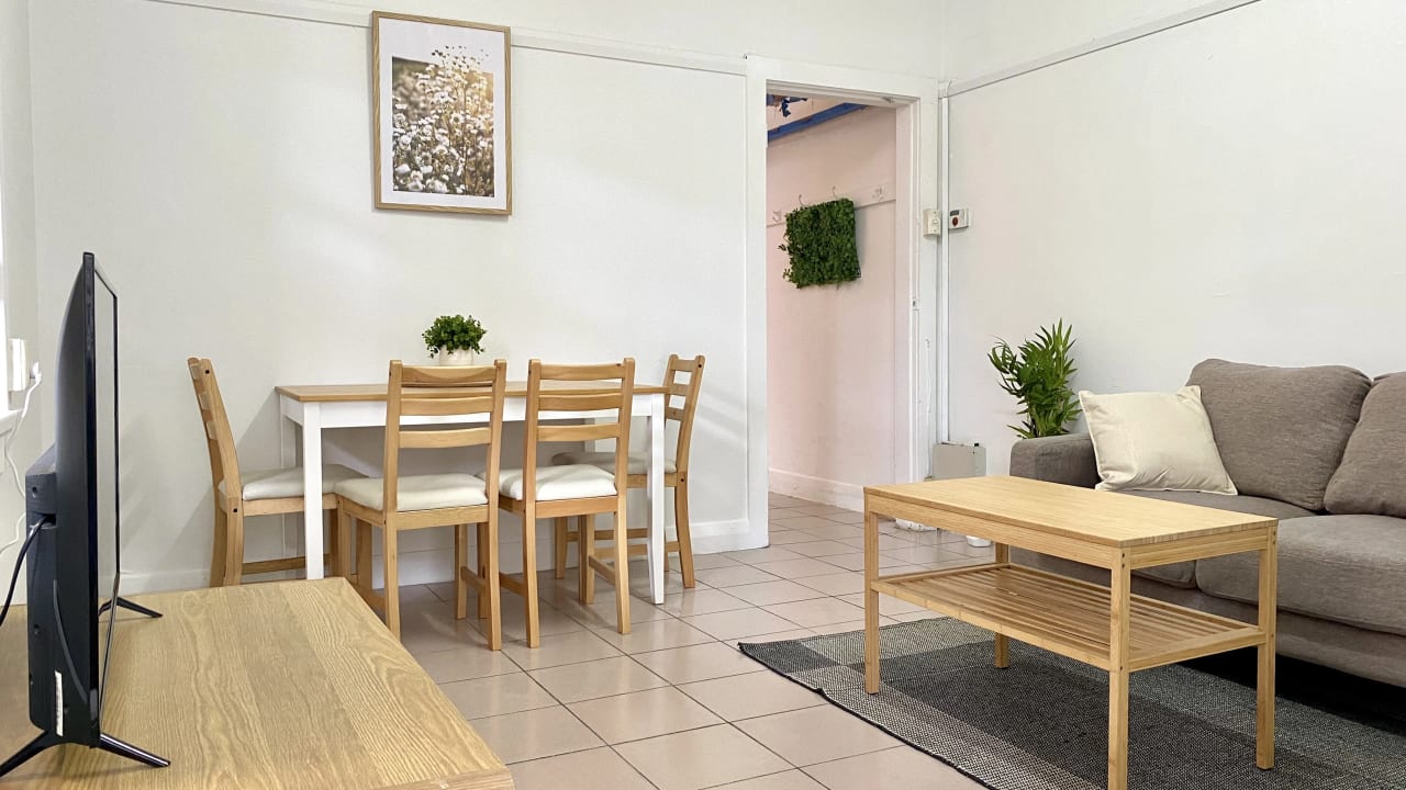 Furnished room in a share house