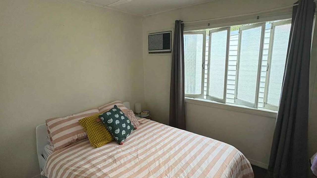 Unfurnished room in a share house