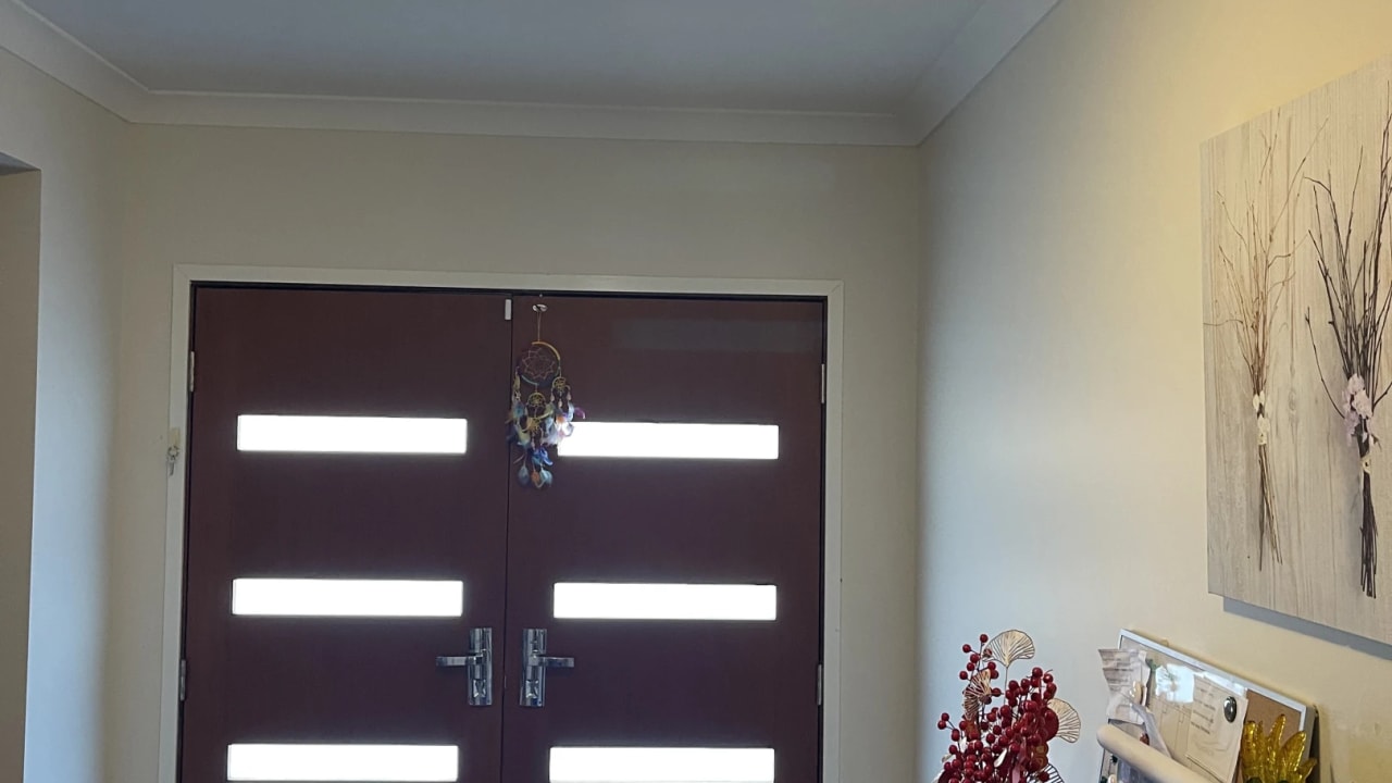 Room in a share house