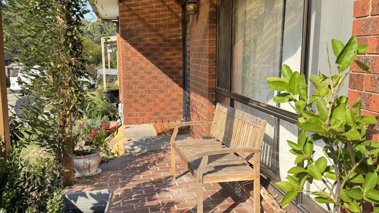 Whole property with 2 rooms for rent