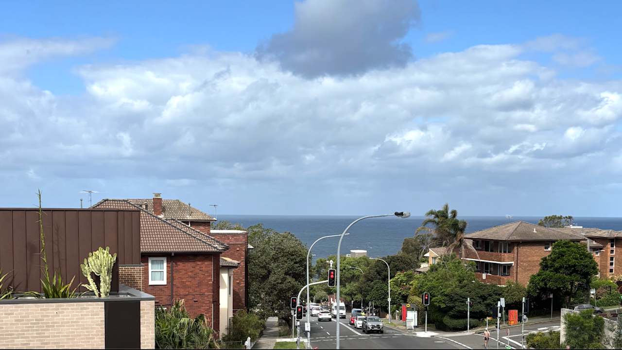 Whole property with 2 rooms for rent
