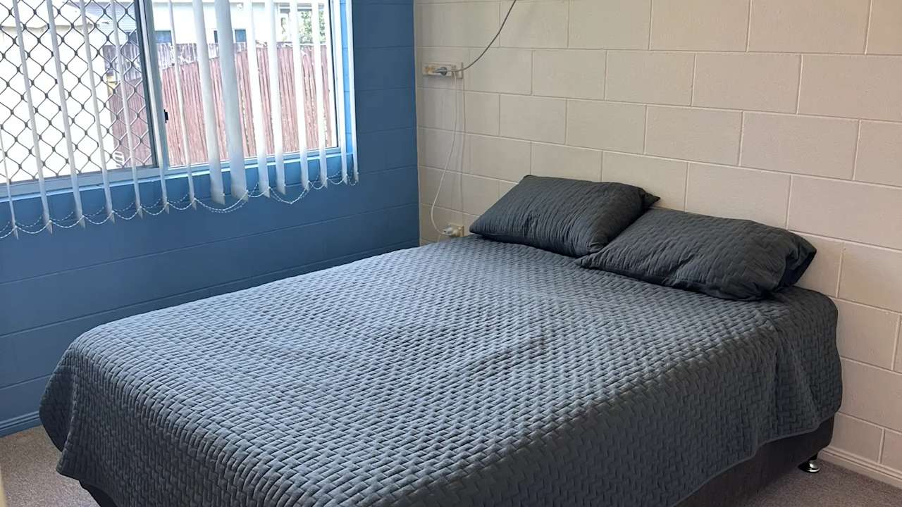 Room in a share house