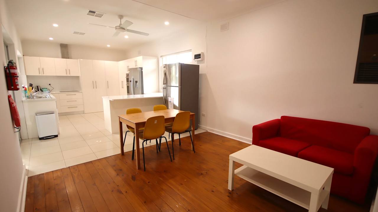 Furnished room in a share house