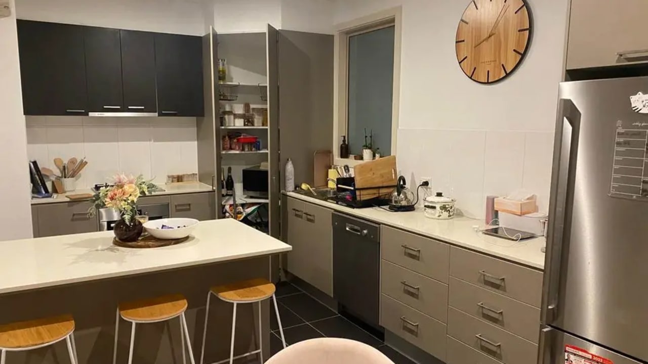 Unfurnished room with own bathroom