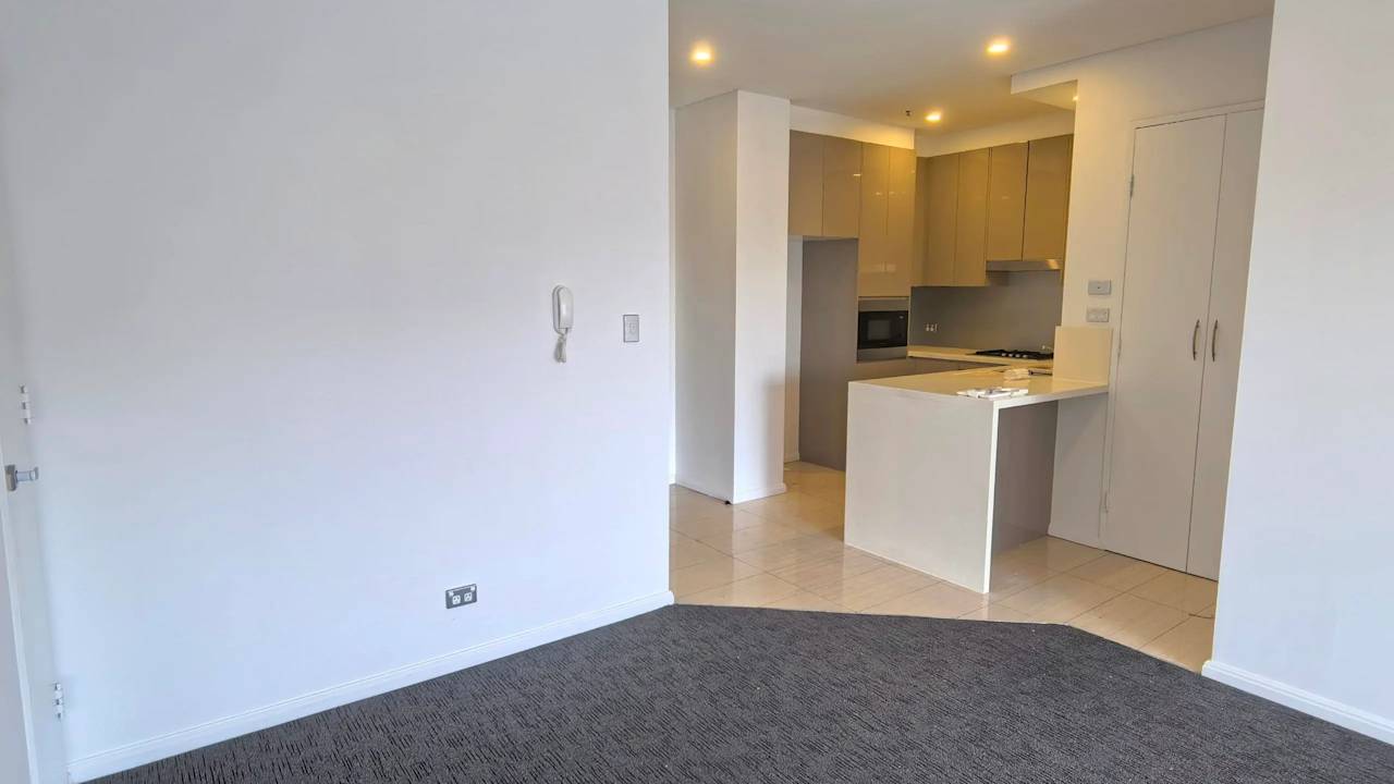 Whole property with 2 rooms for rent