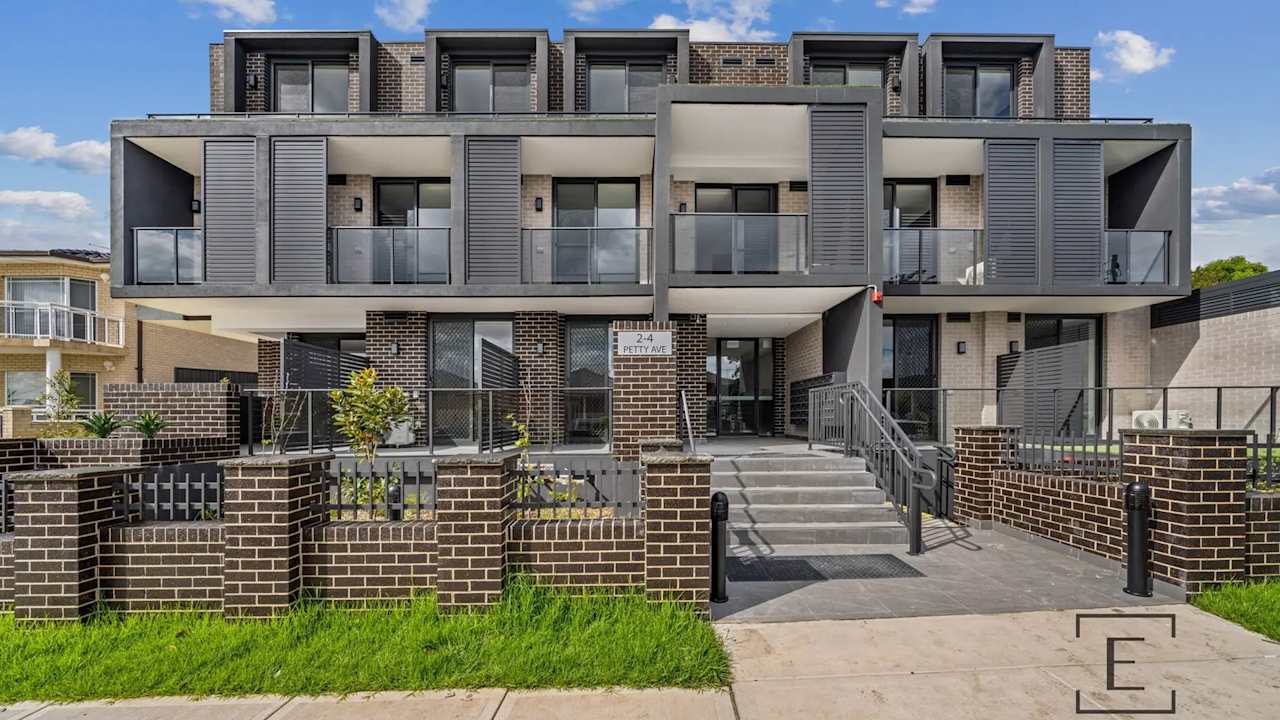 Furnished room studio flat for rent