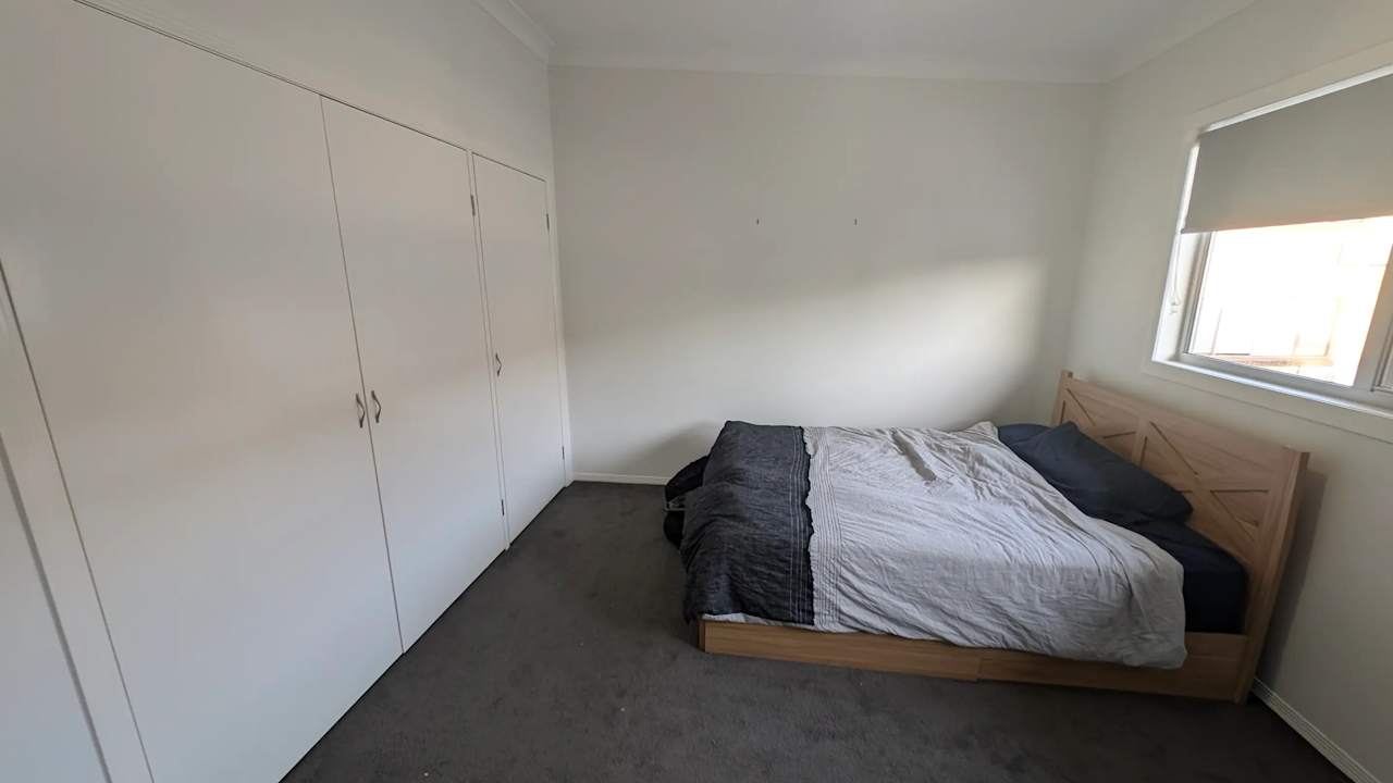 Unfurnished room with own bathroom