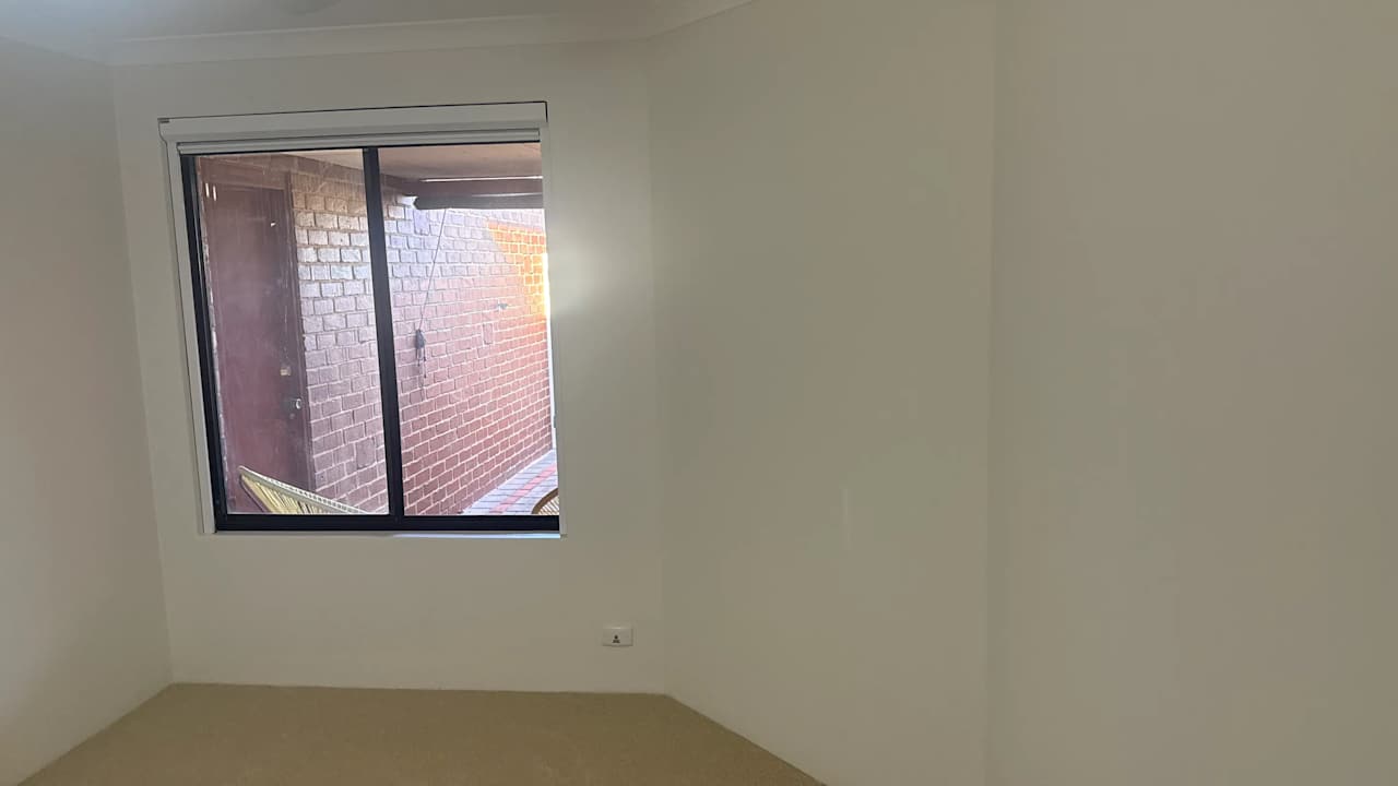 Unfurnished room in a share house