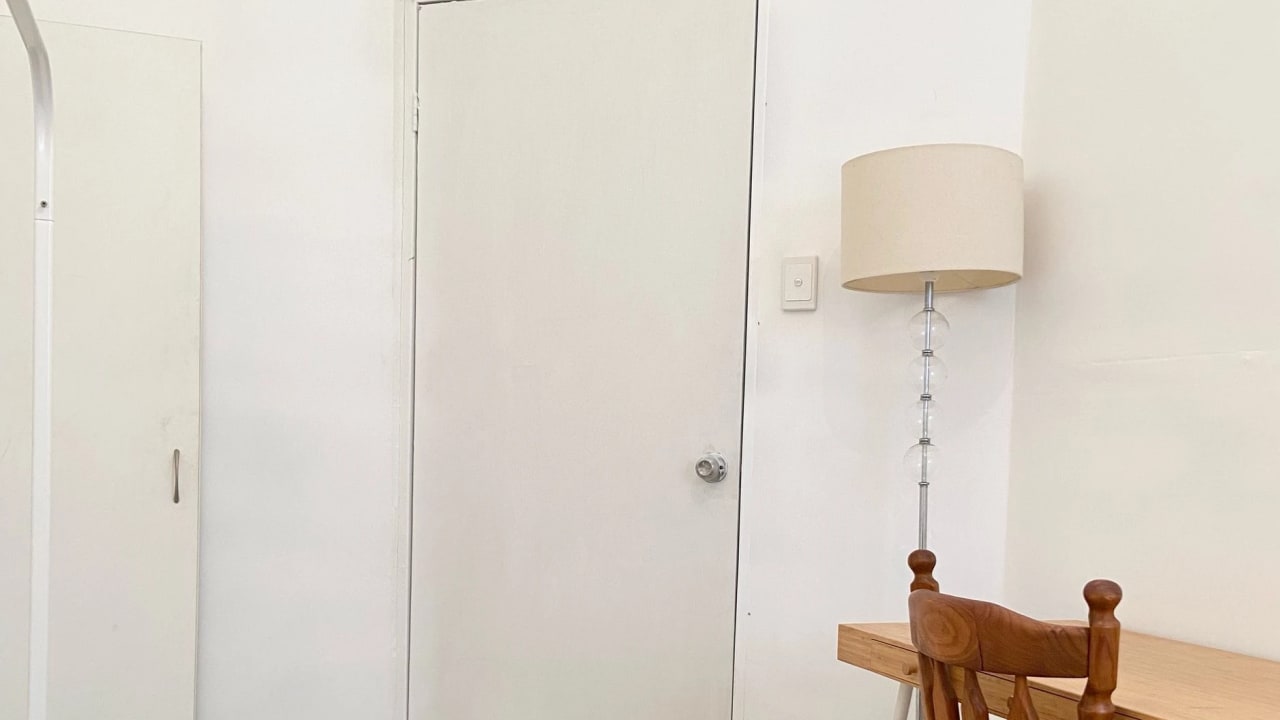 Furnished room in a share house
