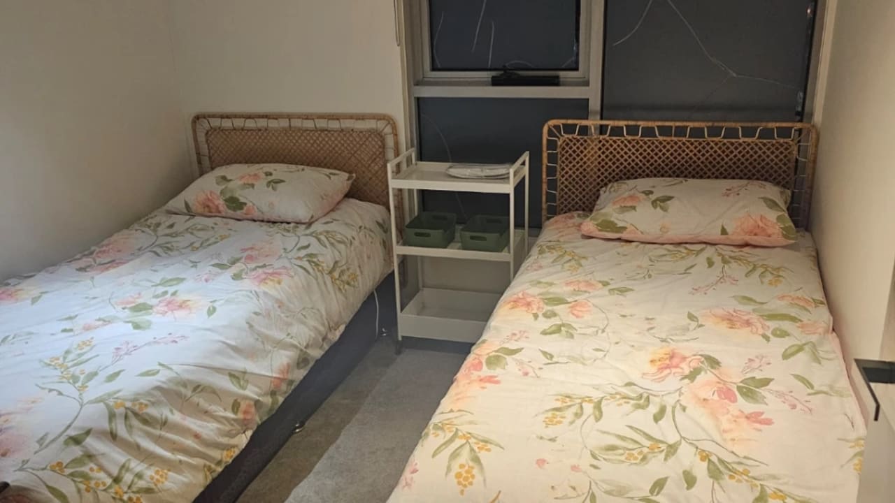 Furnished room in a flatshare