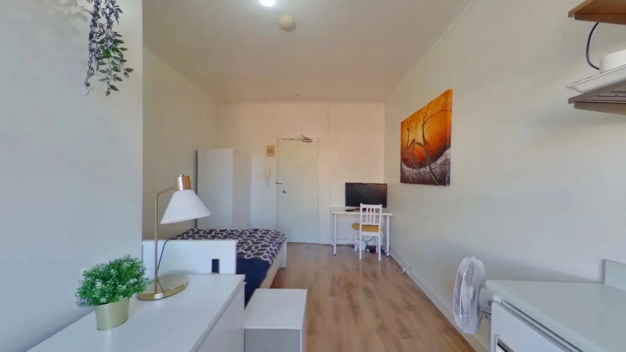 Furnished room studio flat for rent