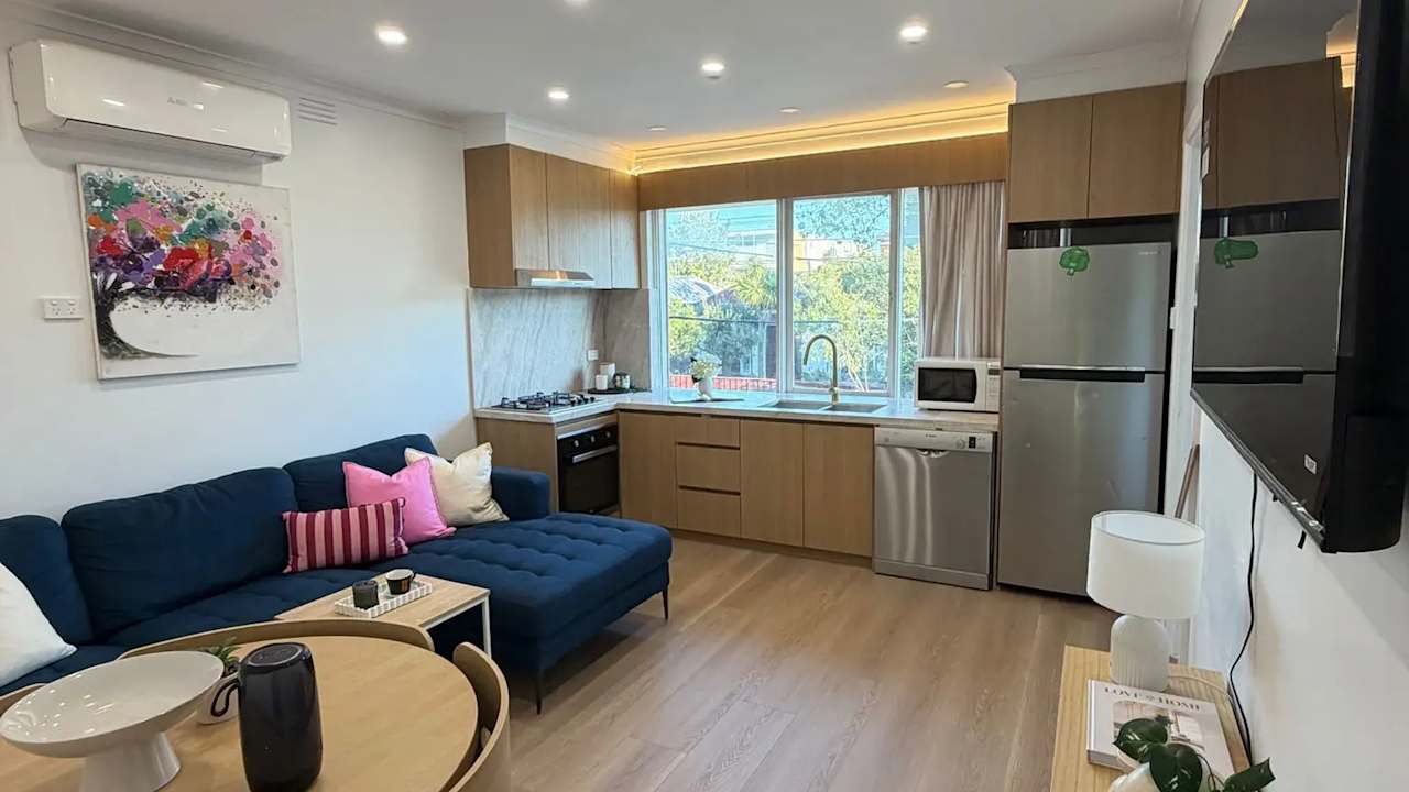 Whole property with 4 rooms for rent