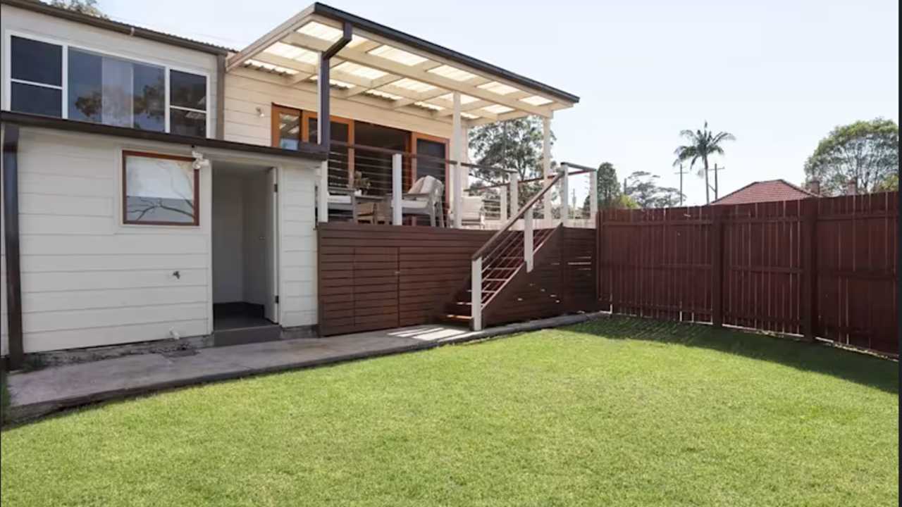 Whole property with 3 rooms for rent