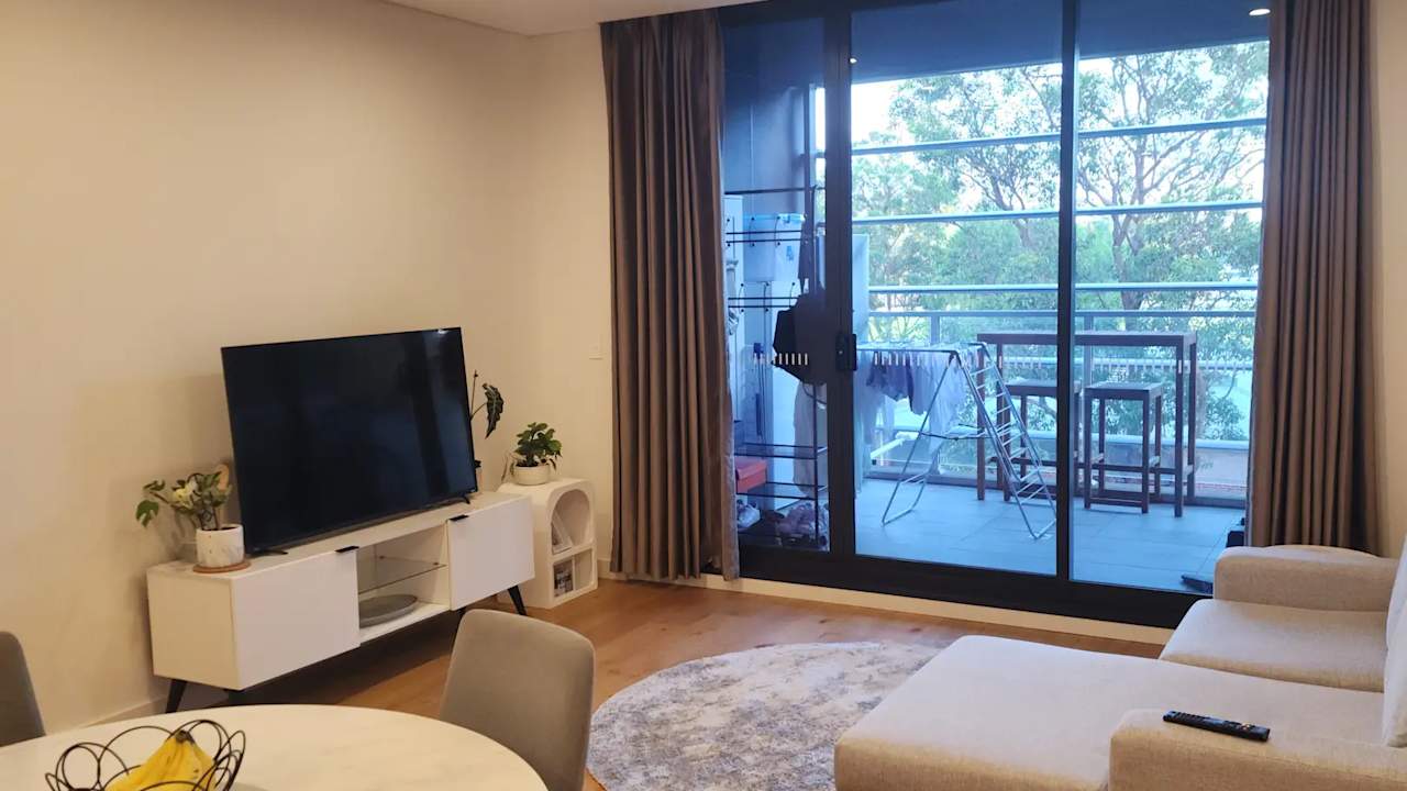 Furnished room with own bathroom