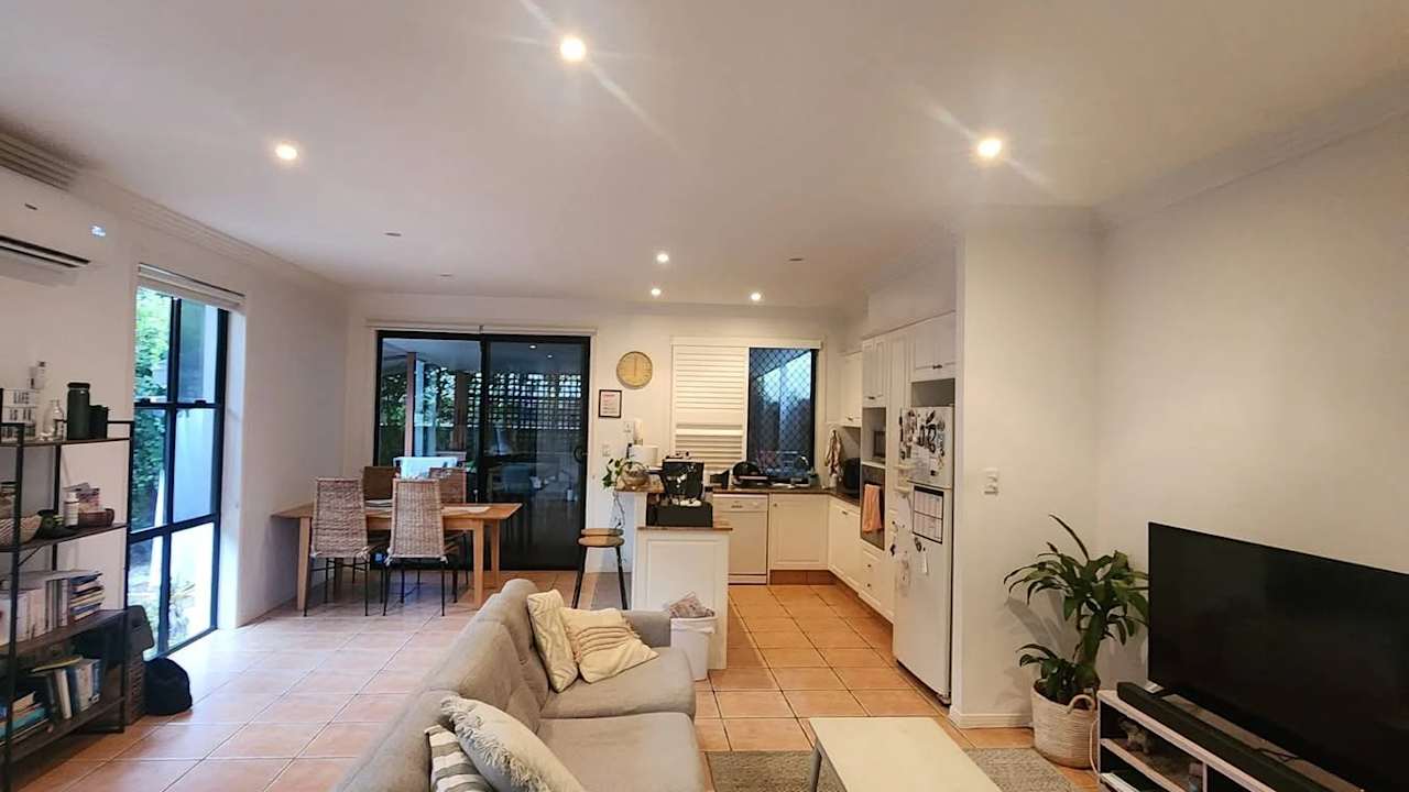 Unfurnished room with own bathroom