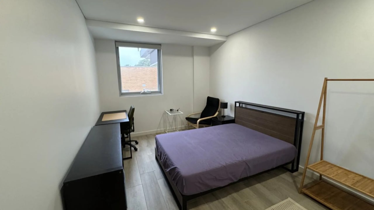 Furnished room with own bathroom